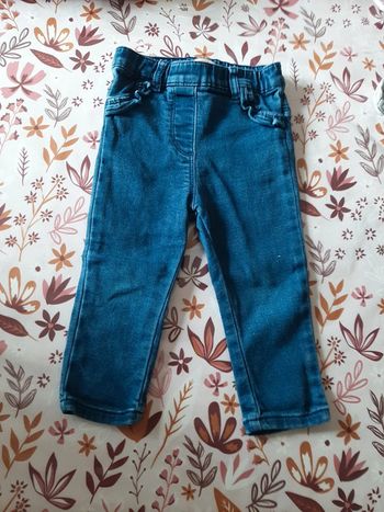 Jeans  fille 18 mois