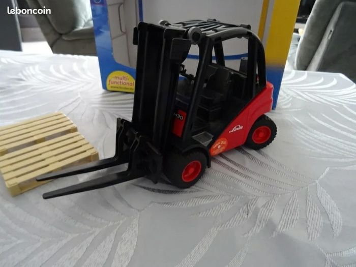 Chariot élévateur pour enfant - photo numéro 3