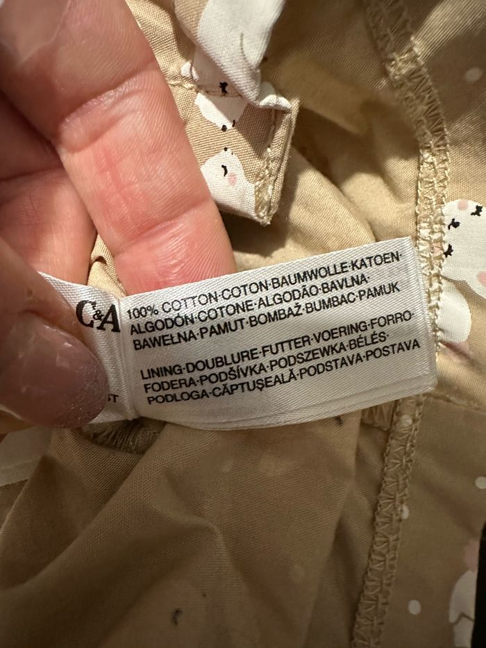 Salopette short et t-shirt - photo numéro 6