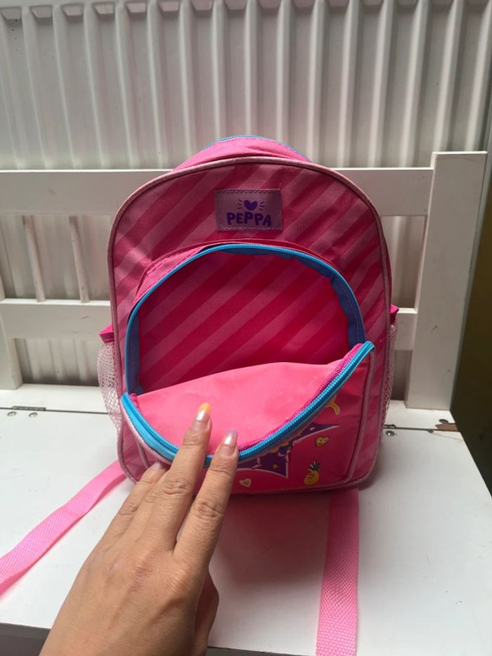 Petit cartable peppa pig - photo numéro 2