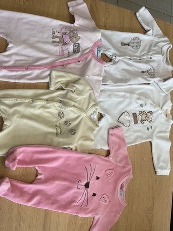 5 pyjamas velours
