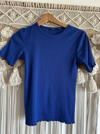 T-shirt bleu taille S
