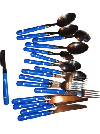 Ménagère 17 couverts