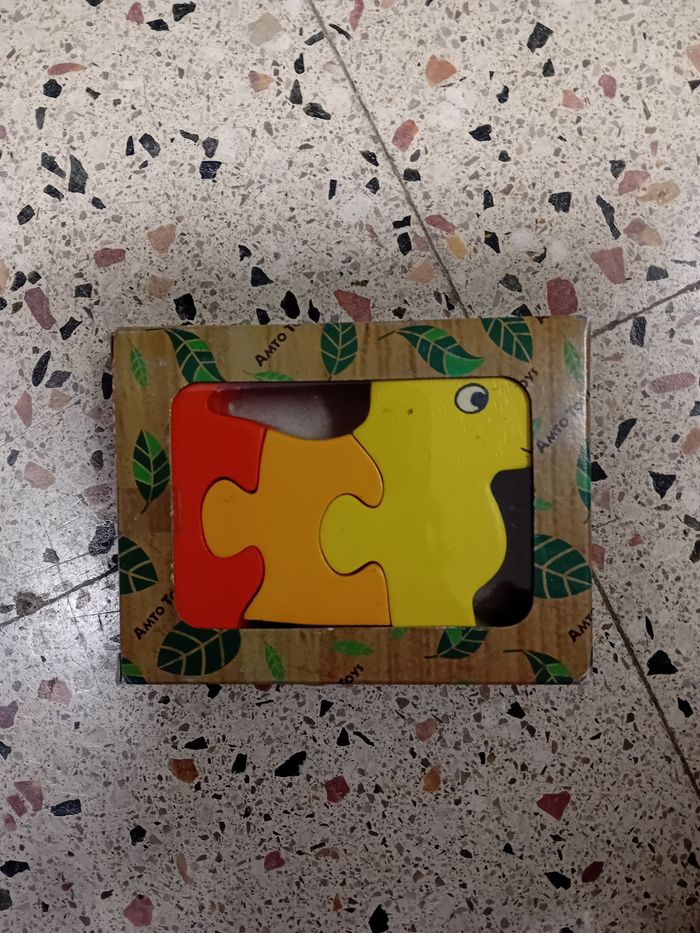 4 puzzles de 3 pièces  Âge  18m + - photo numéro 5