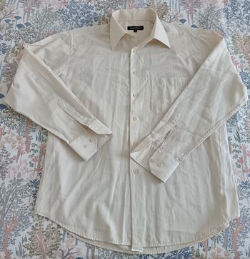 Chemise manches longues Nino Piatti taille 4 en très bon état