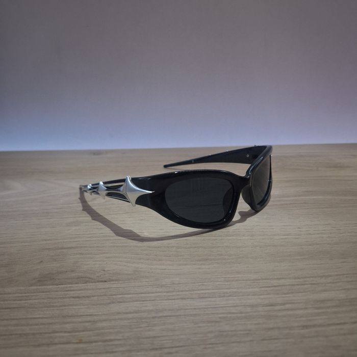 Lunettes de Soleil Étoiles Filantes- Y2K Vintage 90s-2000s - Unisexe Sunglasses - Verres Teintés  Noirs