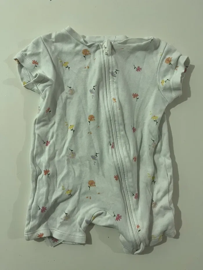 Lot 2 combinaison short à zip - 3/6 mois - Primark - photo numéro 4