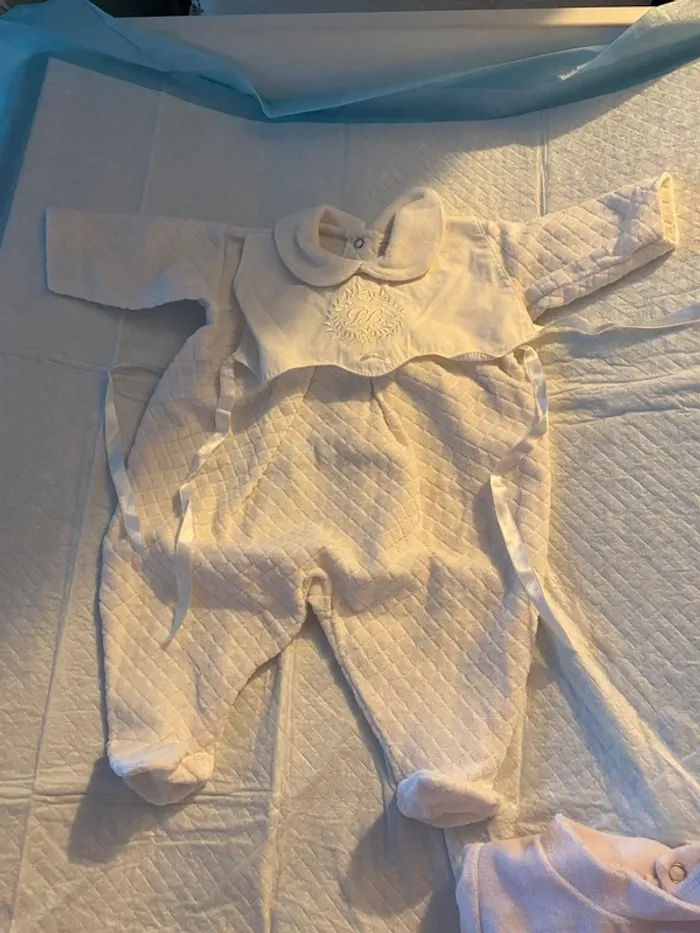 Lot 2 Pyjamas bébé