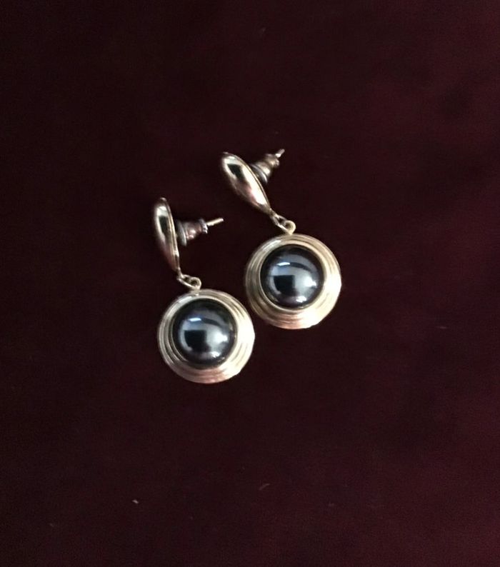 Jolies boucles d’oreilles vintage - photo numéro 2