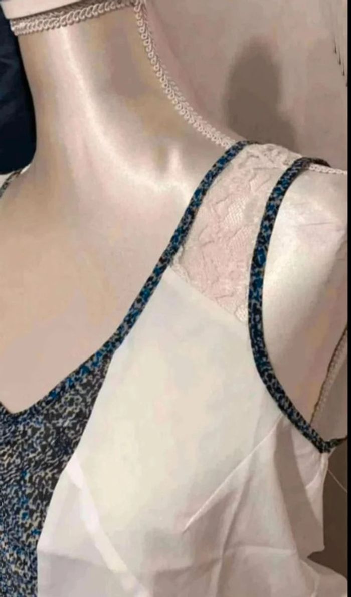 Debardeur dentelle - photo numéro 2