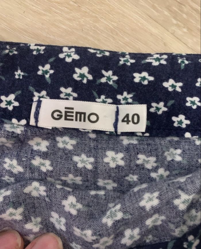 Jupe short à fleur