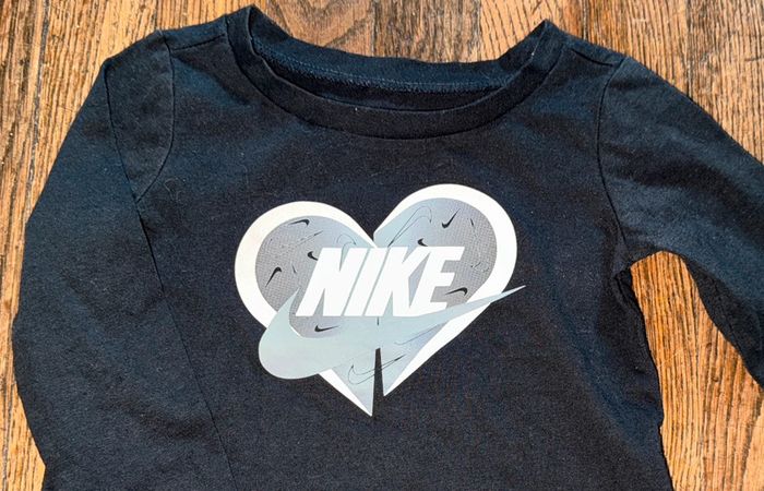 T-shirt Nike 12 mois - photo numéro 2