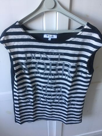 Tee-shirt rayures noir blanc