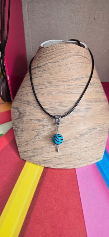 Collier perle duo noir et turquoise fimo neuf