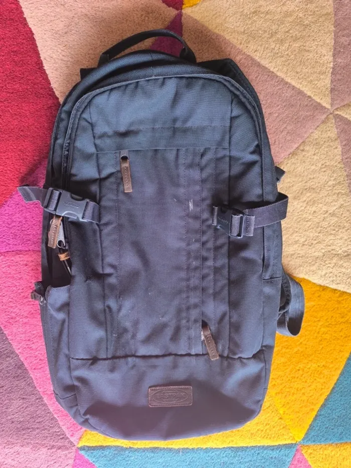 Sac à dos Eastpak bleu marine - photo numéro 2