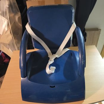 Rehausseur de chaise