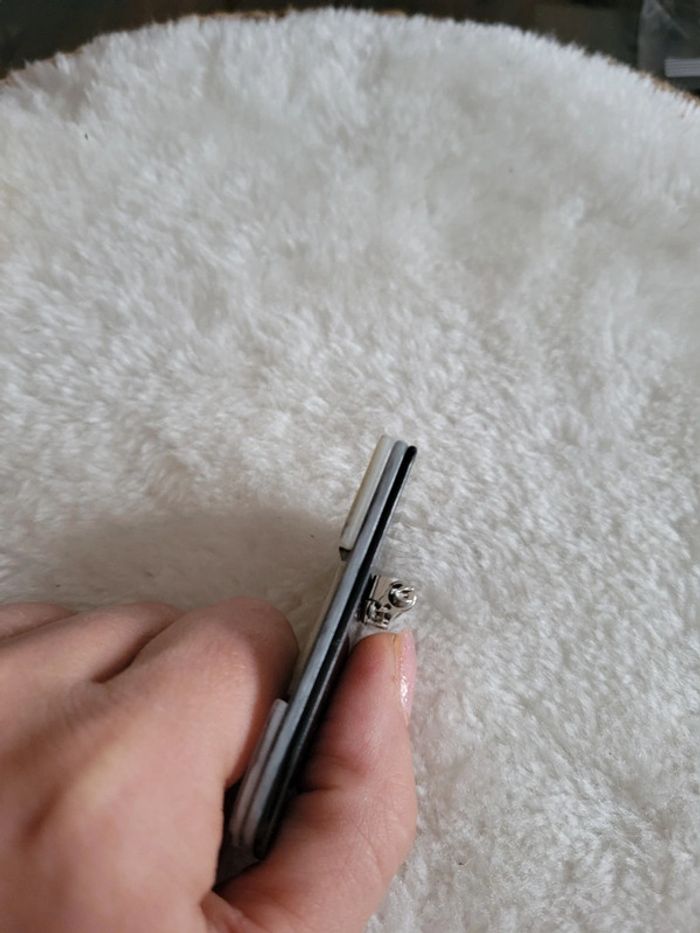 Broche abstraite noir rt gris - photo numéro 5