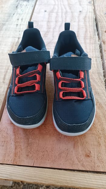 Chaussures randonnée enfant neuve