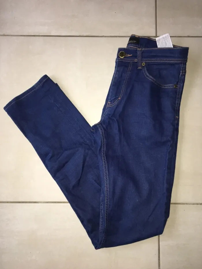 Jean Zara men taille 36 - photo numéro 2