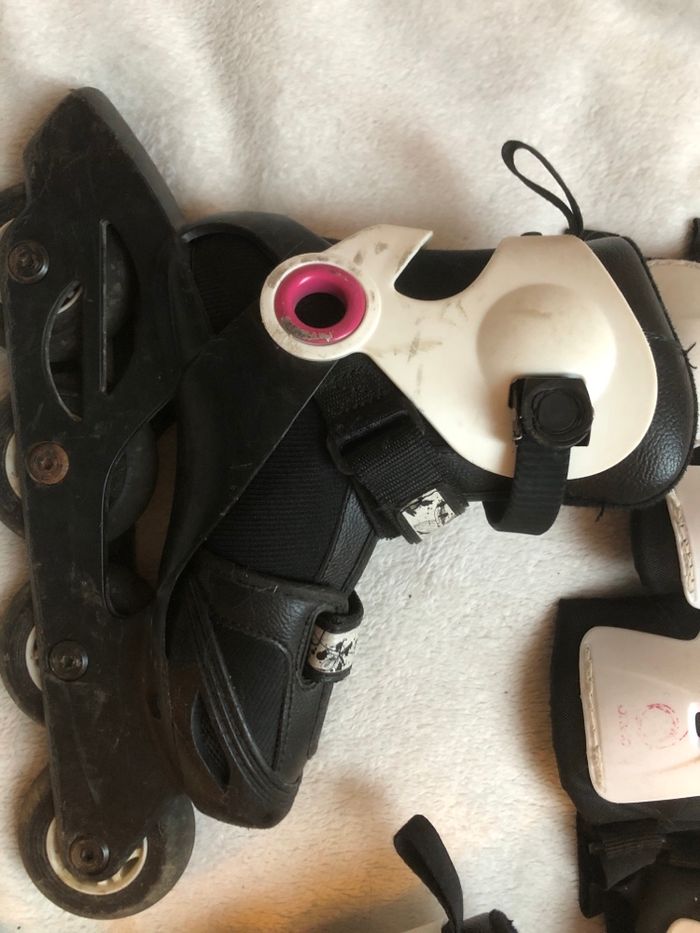 Rollers oxelo décathlon pointure 32/34 - photo numéro 3