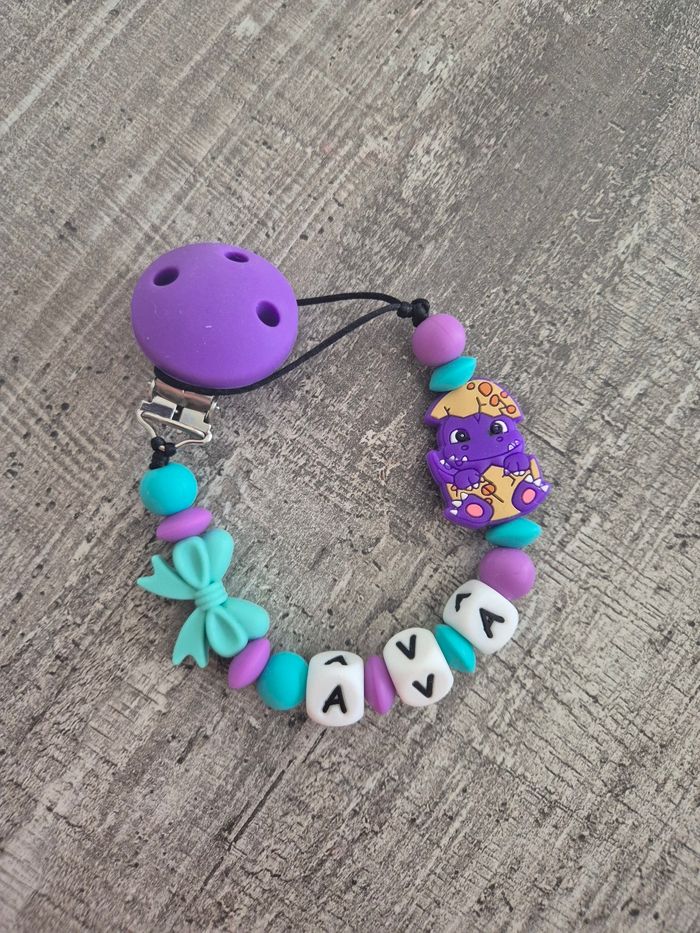 Attache tetine - photo numéro 10