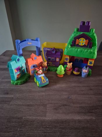 Mega blocks 