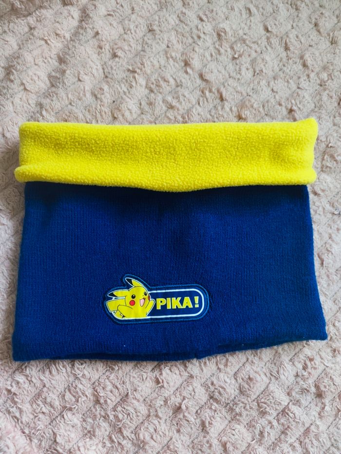Ensemble bonnet, gants et couvre cou Pikachu - photo numéro 3
