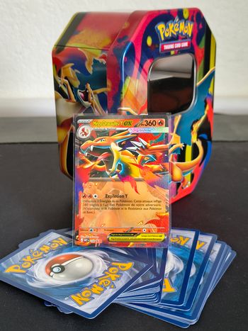 Lot 20 cartes Pokémon + boîte métallique 