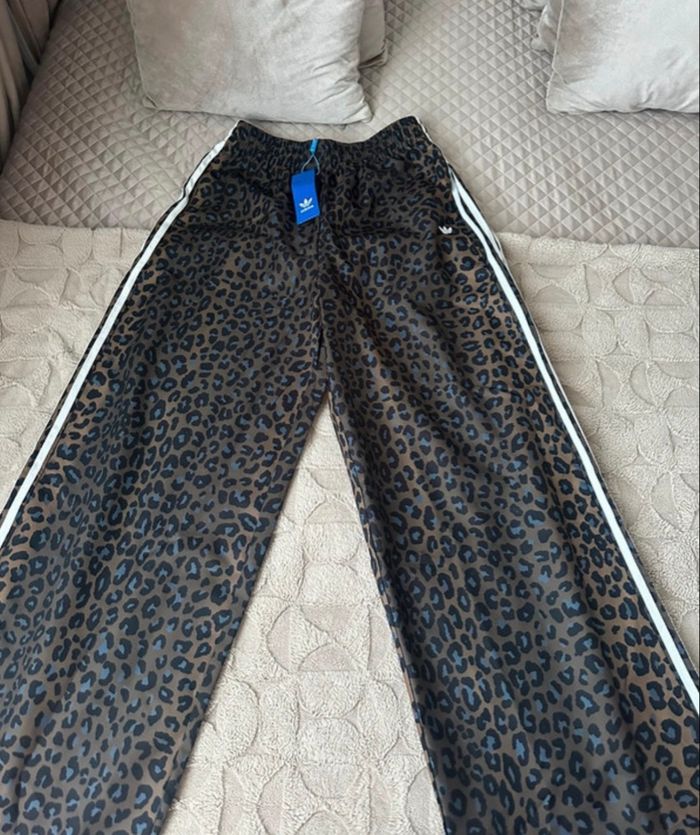 Pantalon Adidas léopard - photo numéro 3