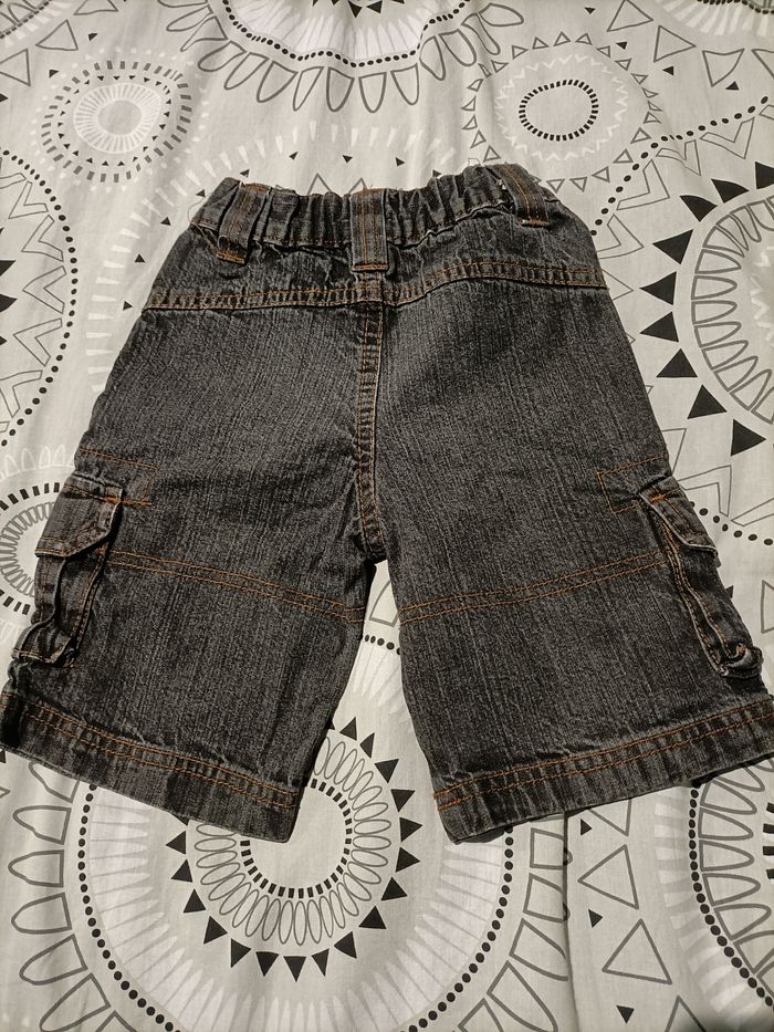 Short jean 3 ans - photo numéro 2