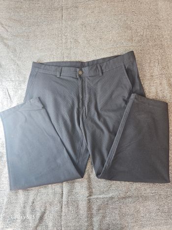 Chino Zara taille 48