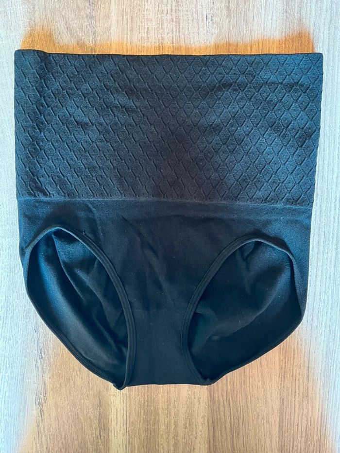 Culotte gainante