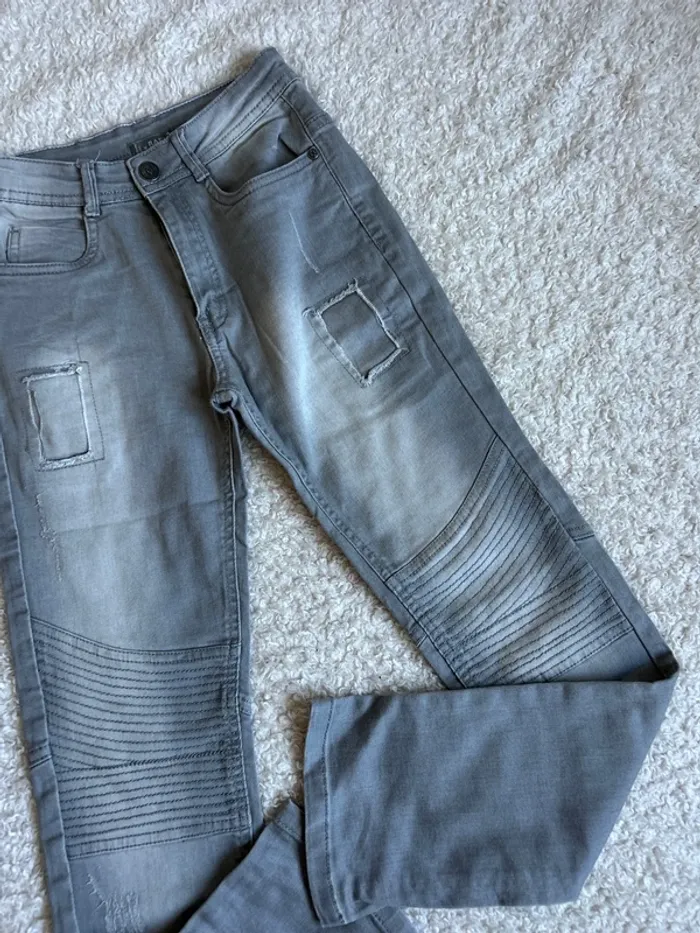 Jean’s gris - photo numéro 2