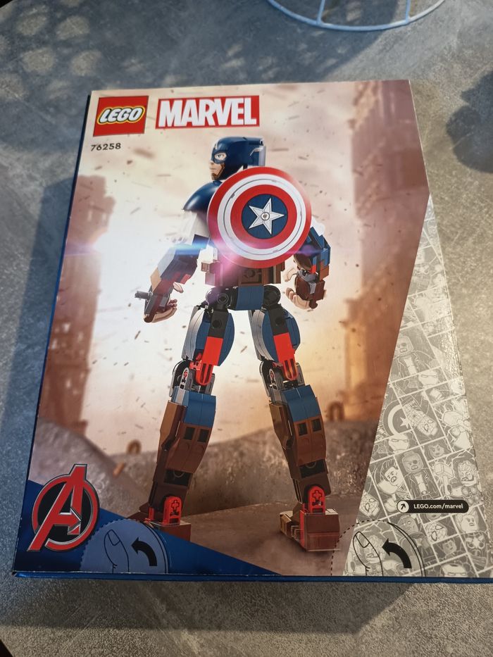 Lego 76258 Marvel Captain America - photo numéro 3