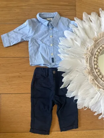 Ensemble bébé 3 mois – Chemise bleue + pantalon marine – Chic & occasion