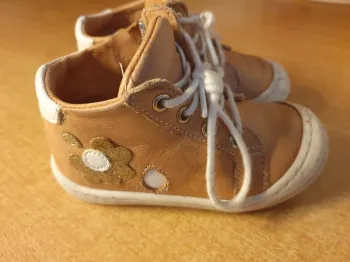 Chaussures T21