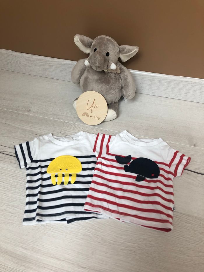 Lot 2 teeshirts en 1 mois