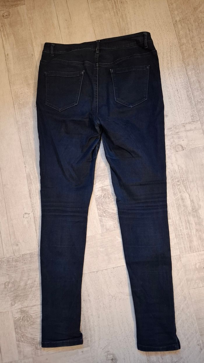 Pantalon cache cache - photo numéro 4