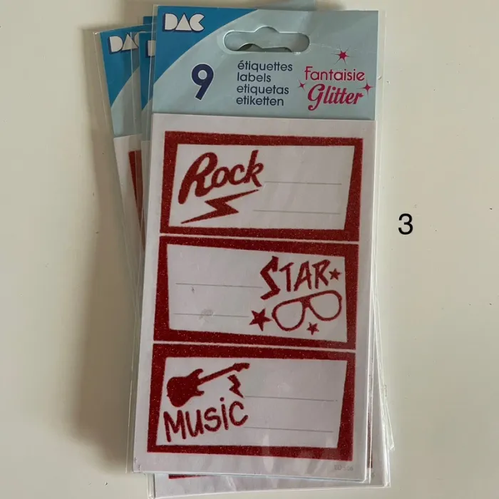 Stickers cahier fournitures - photo numéro 4