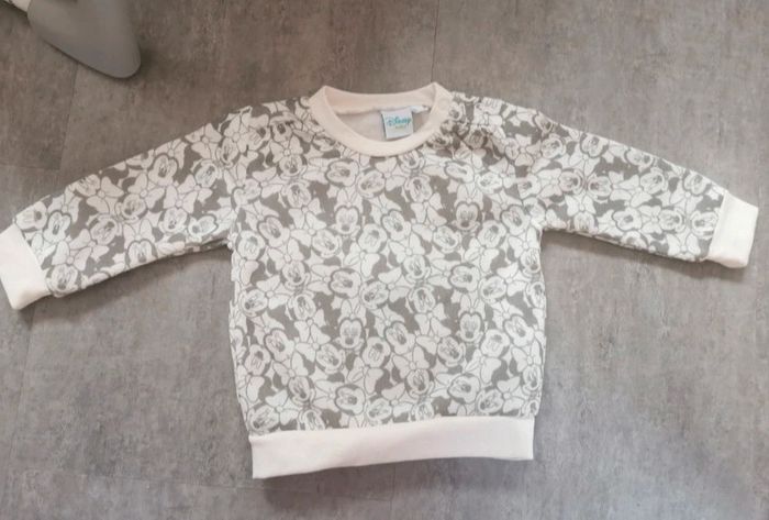 Sweatshirt bébé fille 6 mois Minnie NEUF