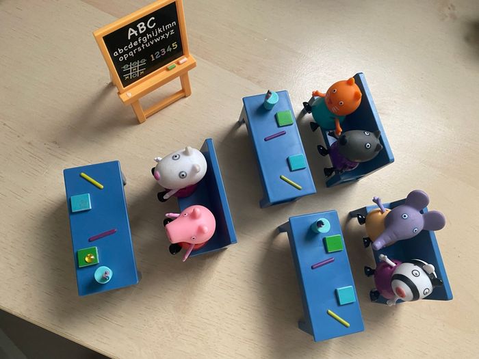 Peppa pig école et docteur - photo numéro 6