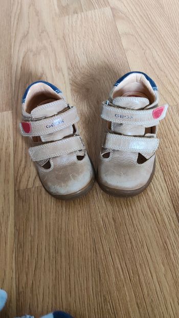 Chaussures été Geox taille 23