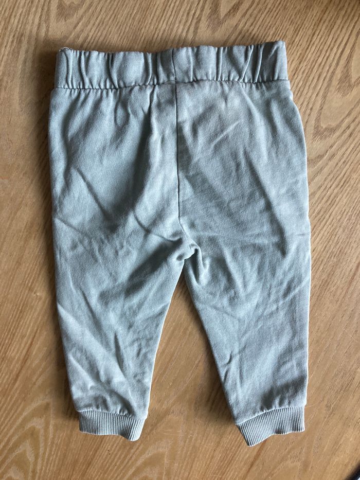 lot 2 pantalons de jogging en molleton bébé 9/12 mois - photo numéro 3