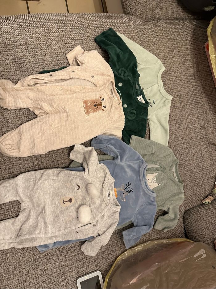 Énormes lot garçon 0-3 mois - photo numéro 2