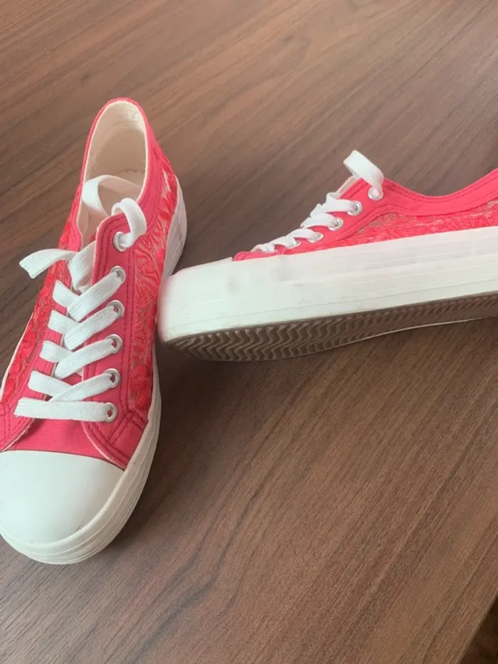 Yini basket T39 - photo numéro 3