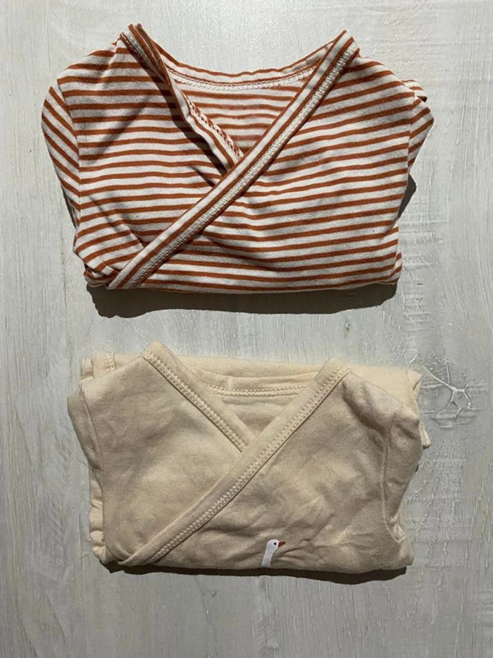 Lot body manches longues bébé taille 1 mois tape à l’œil