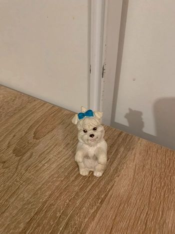 Figurine chien vintage Barbie