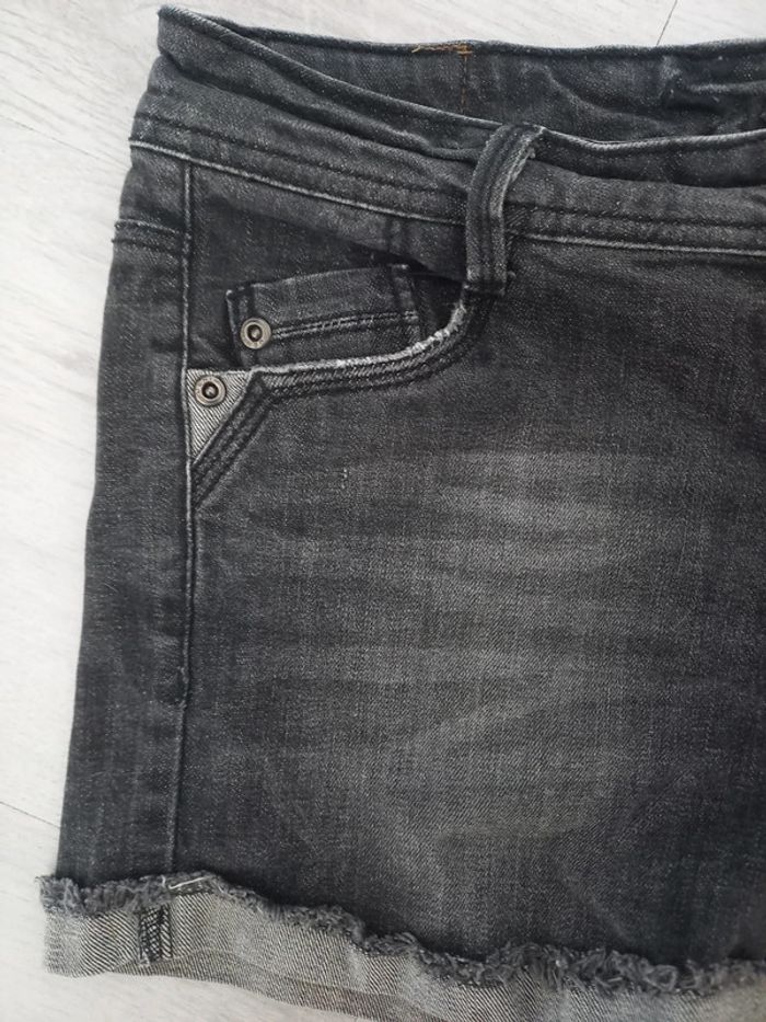 Short - photo numéro 2