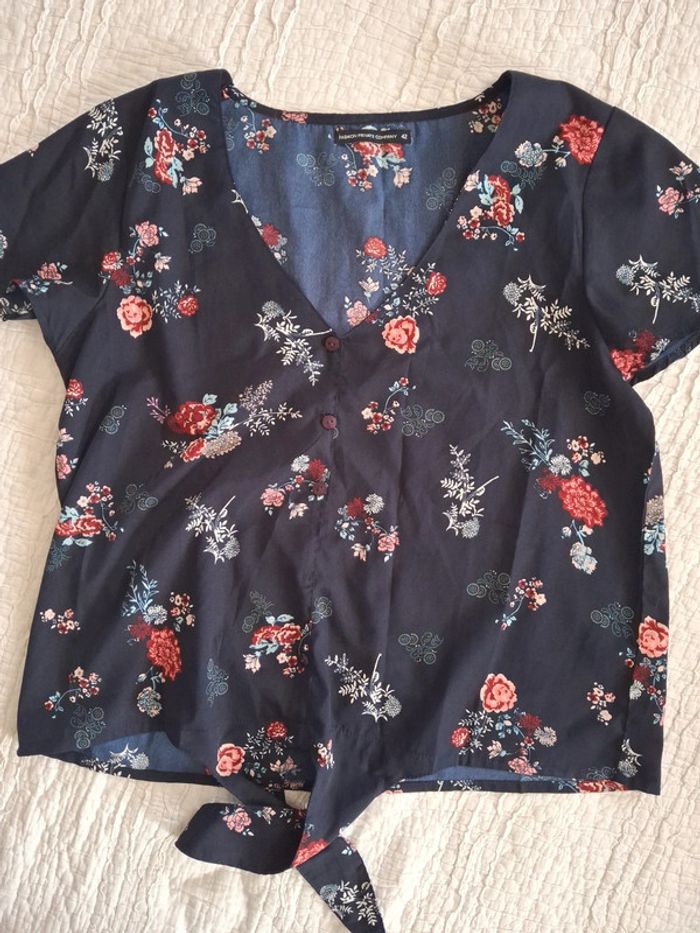 Chemisier à fleurs taille 42 - photo numéro 2