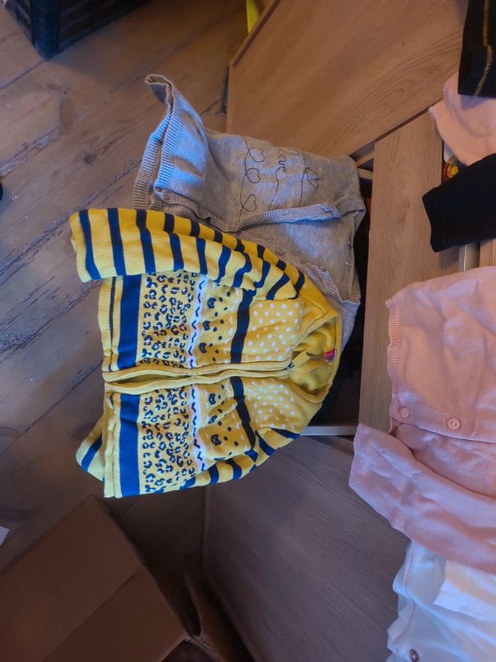 Lot 18 mois fille - photo numéro 16